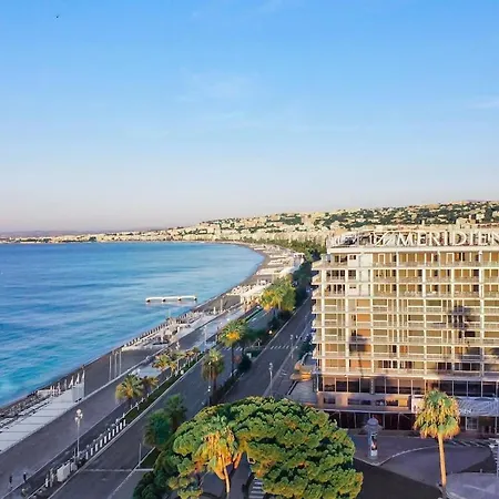 Apartment Sea Side, Modern, Promenade